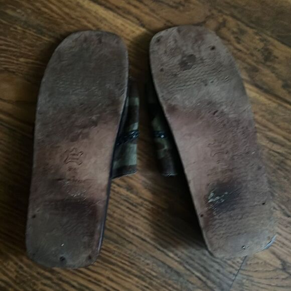 Naked Feet Camouflage Slide Sandals 8 M - Picture 5 of 6